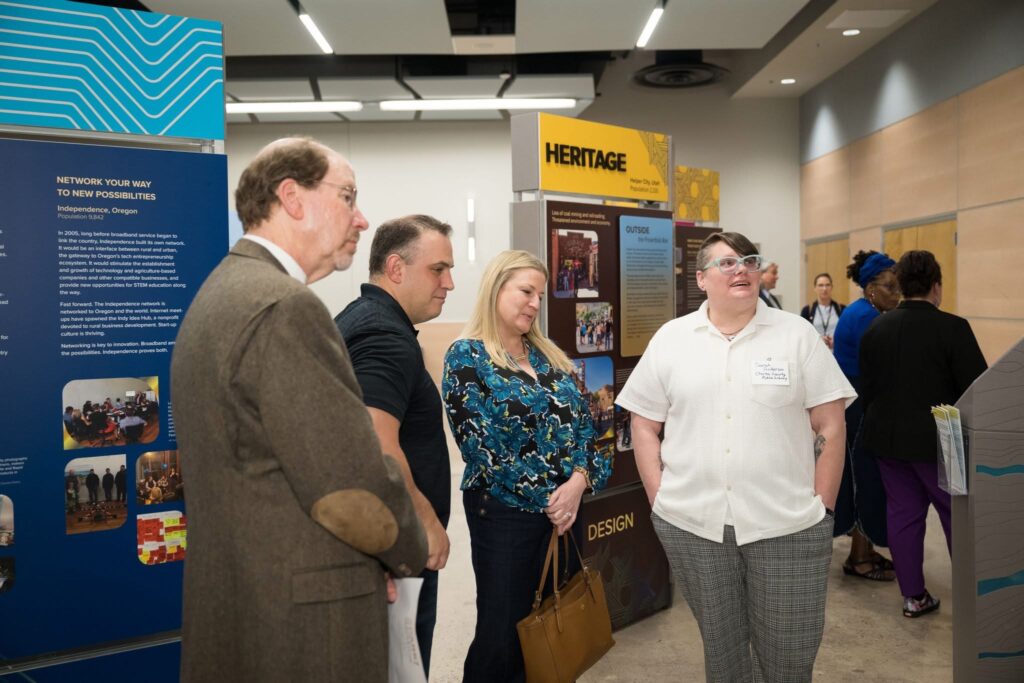 Spark! exhibit viewers